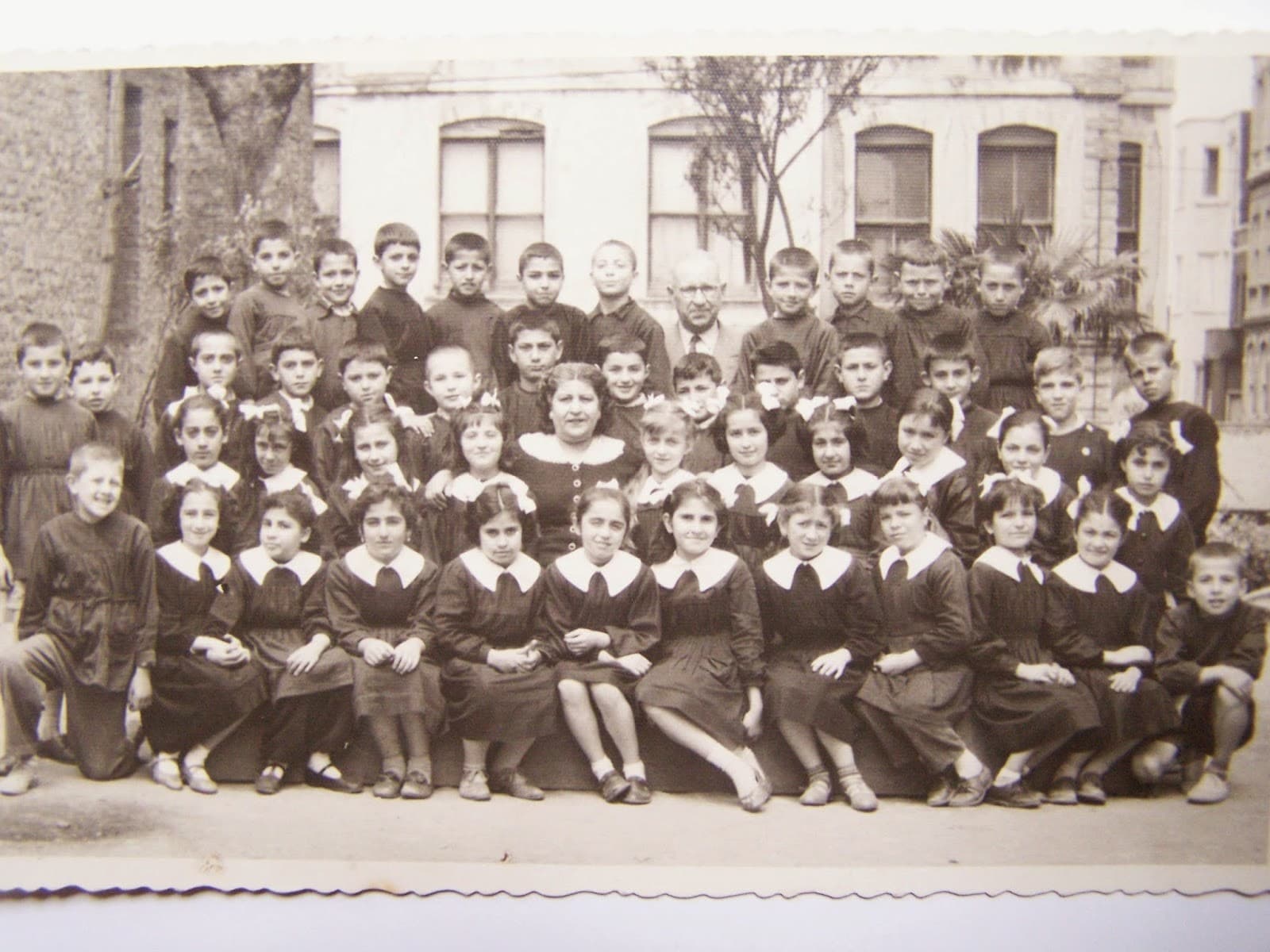 Osmangazi İlkokulu - Kadıköy işletme fotoğrafı