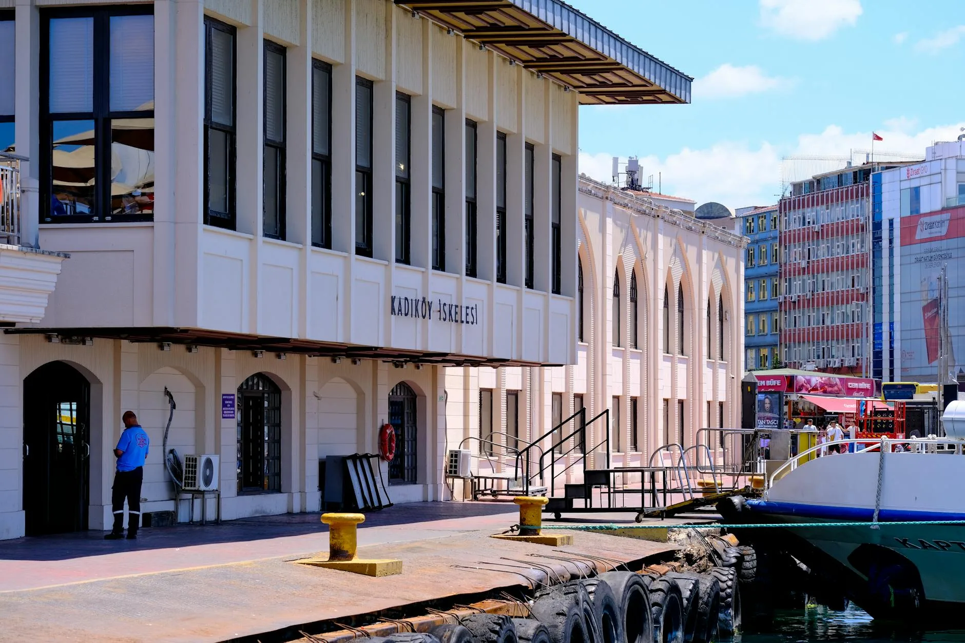 Kadıköy Parkları Rehberi: Yoğurtçu, Göztepe, Kalamış ve Fenerbahçe - Kadıköy blog görseli