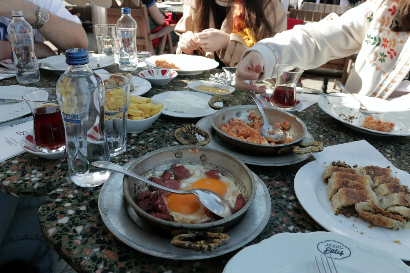 Tarhun Restoran